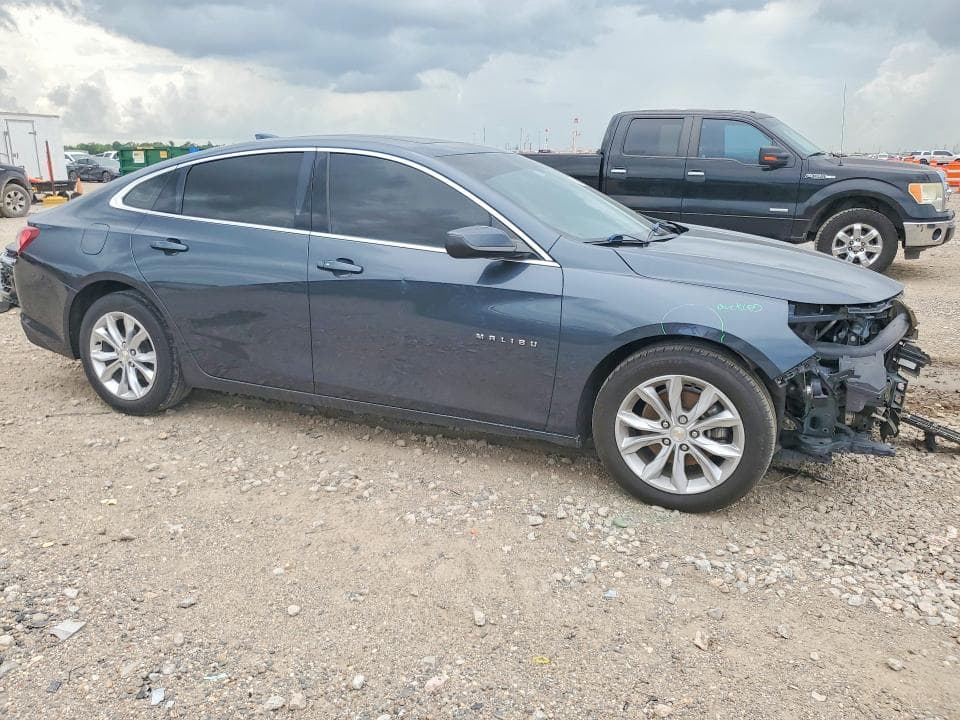 2021 CHEVROLET MALIBU LT 4