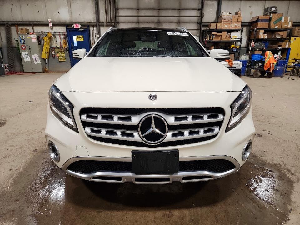 2020 MERCEDES-BENZ GLA 250 4MATIC 5