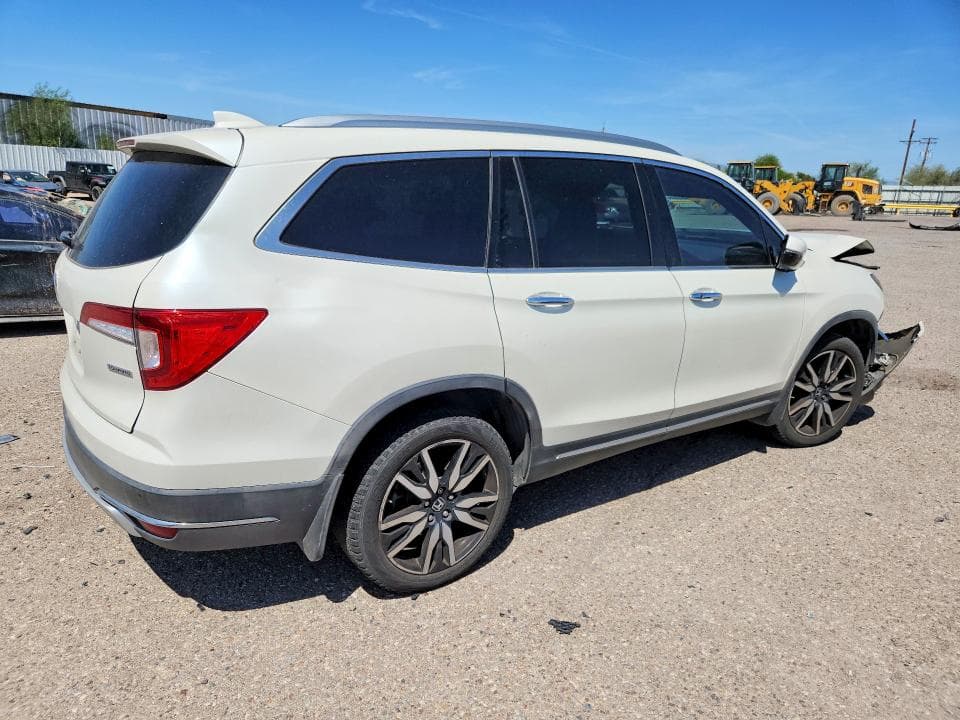 2019 HONDA PILOT TOURING 3