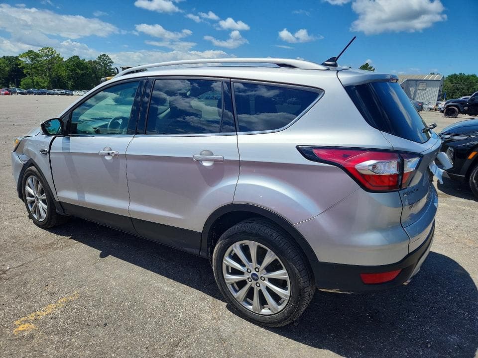 2018 FORD ESCAPE TITANIUM 2