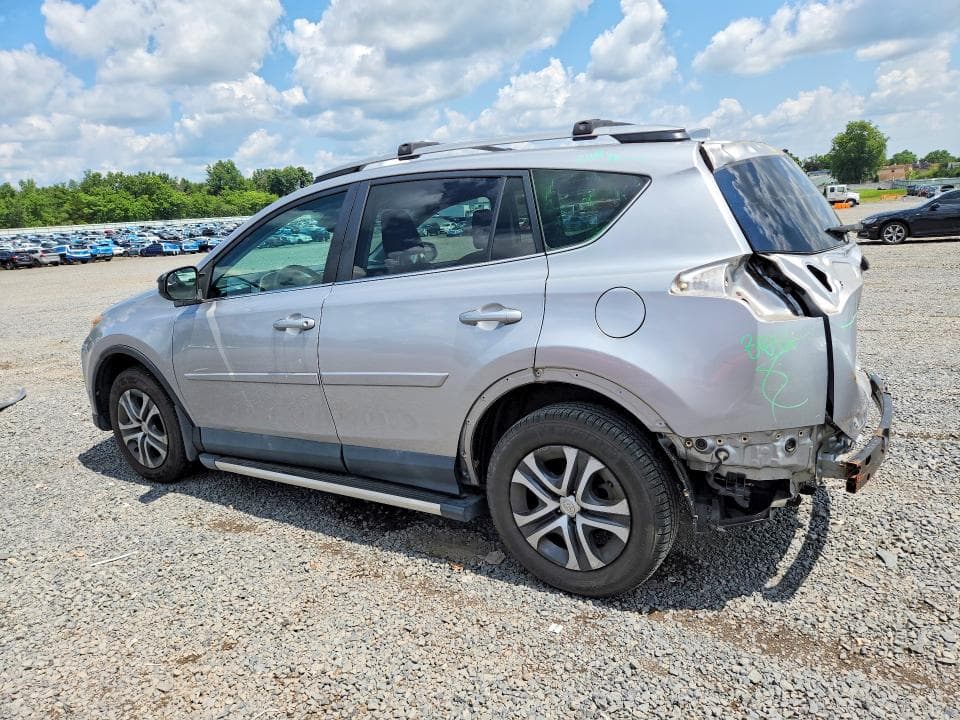 2017 TOYOTA RAV4 LE 2
