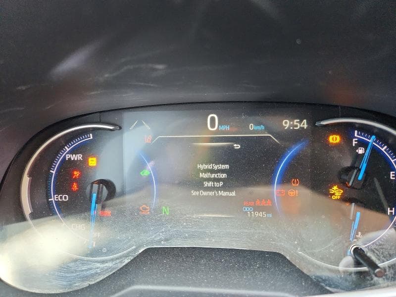 2025 TOYOTA RAV4 LE 9