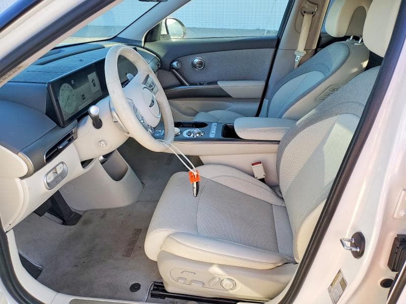 2024 GENESIS GV60 STANDARD 7