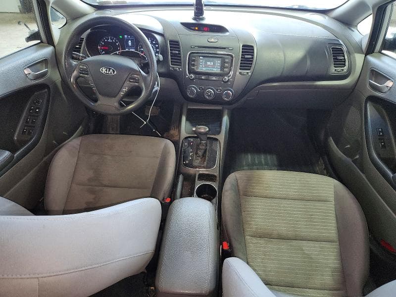 2017 KIA FORTE LX 8