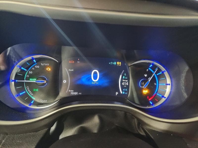 2023 CHRYSLER PACIFICA HYBRID TOURING L 9
