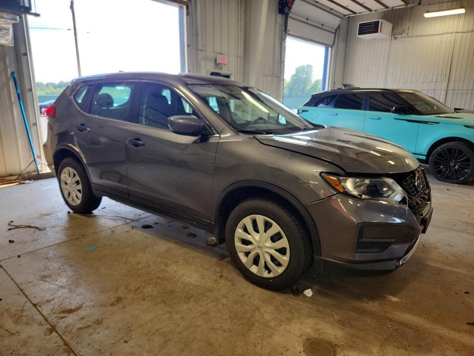 2018 NISSAN ROGUE S 4