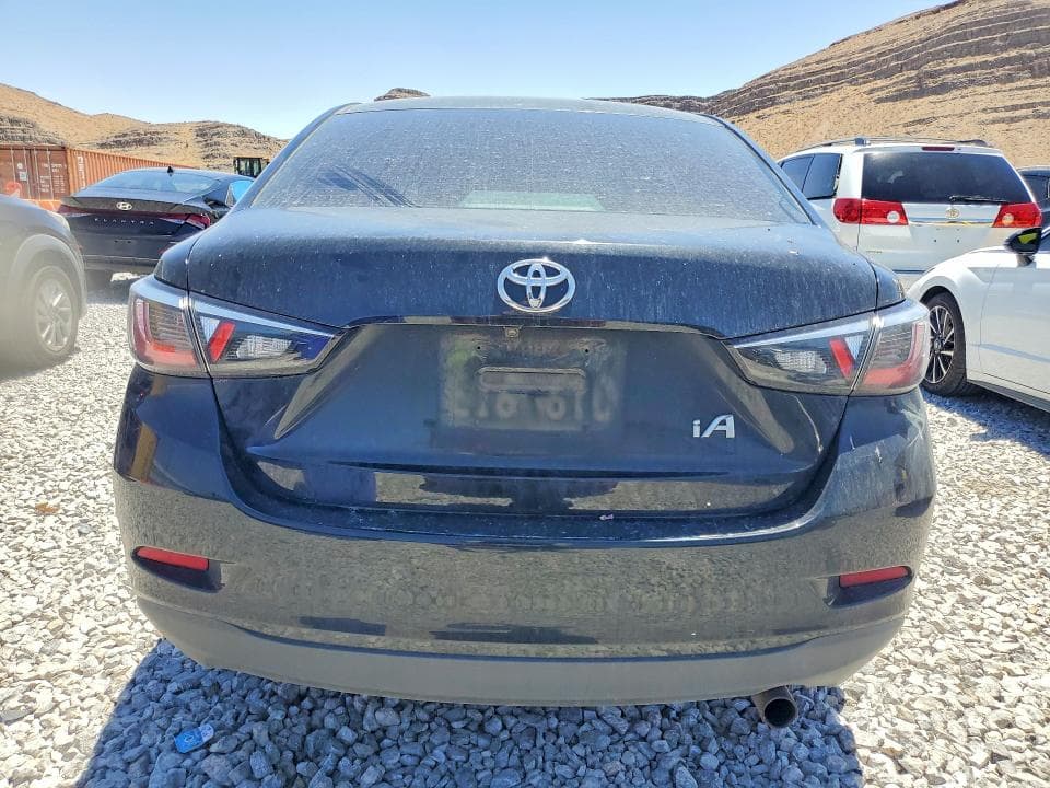 2017 TOYOTA YARIS IA BASE 6