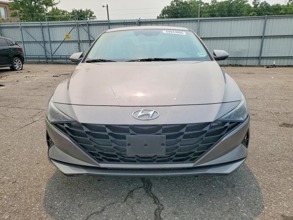 2023 HYUNDAI ELANTRA SEL 5