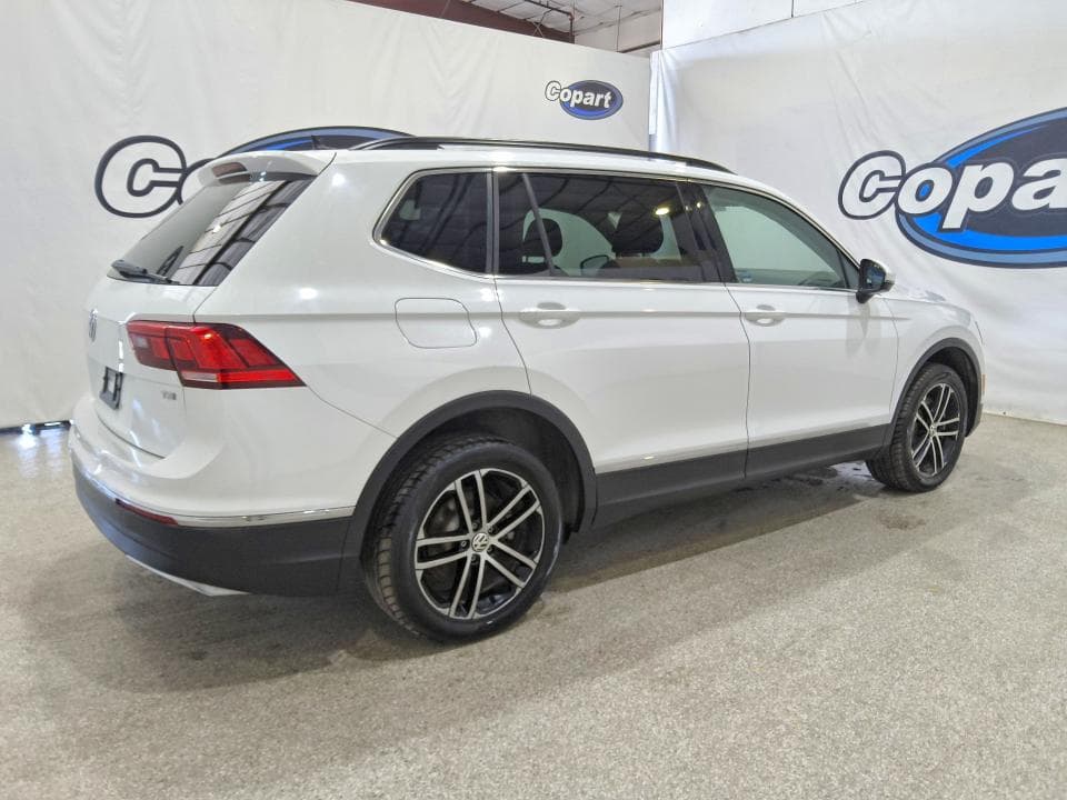 2018 VOLKSWAGEN TIGUAN SE/SEL 3