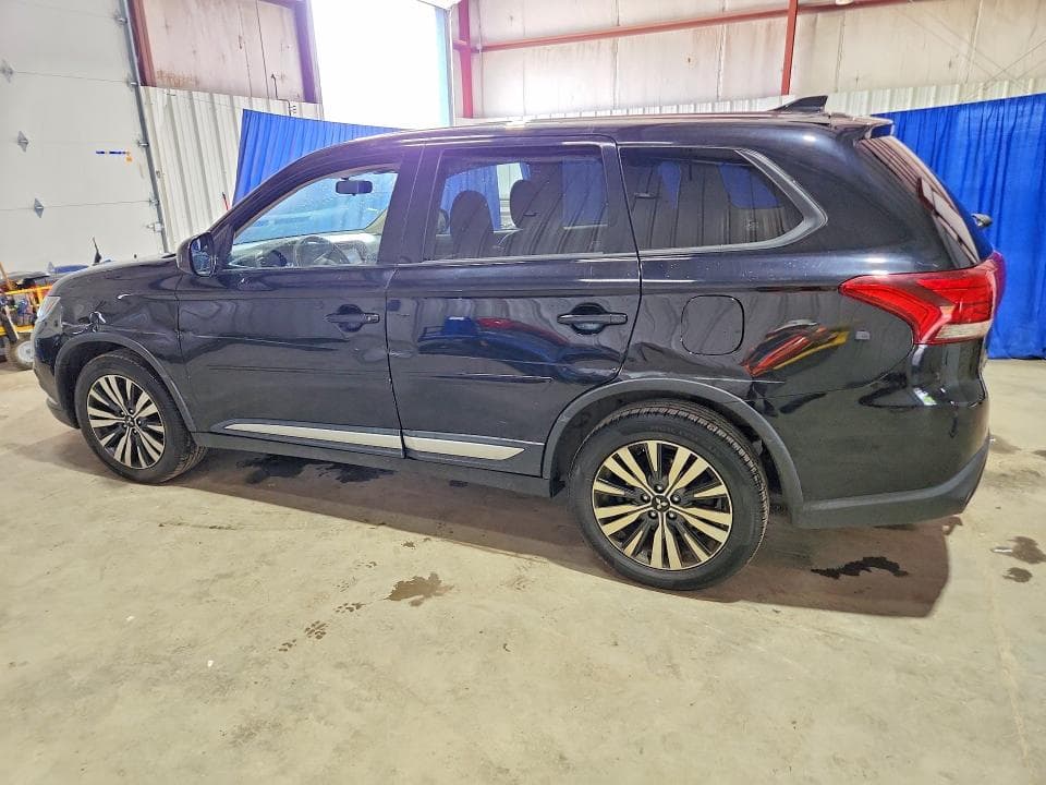 2019 MITSUBISHI OUTLANDER SE 2