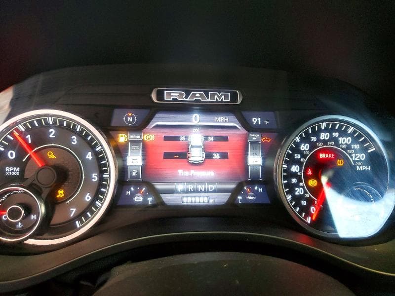 2019 RAM 1500 LARAMIE 9