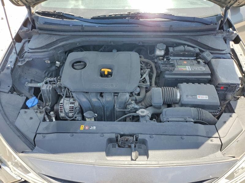 2019 HYUNDAI ELANTRA SE 11
