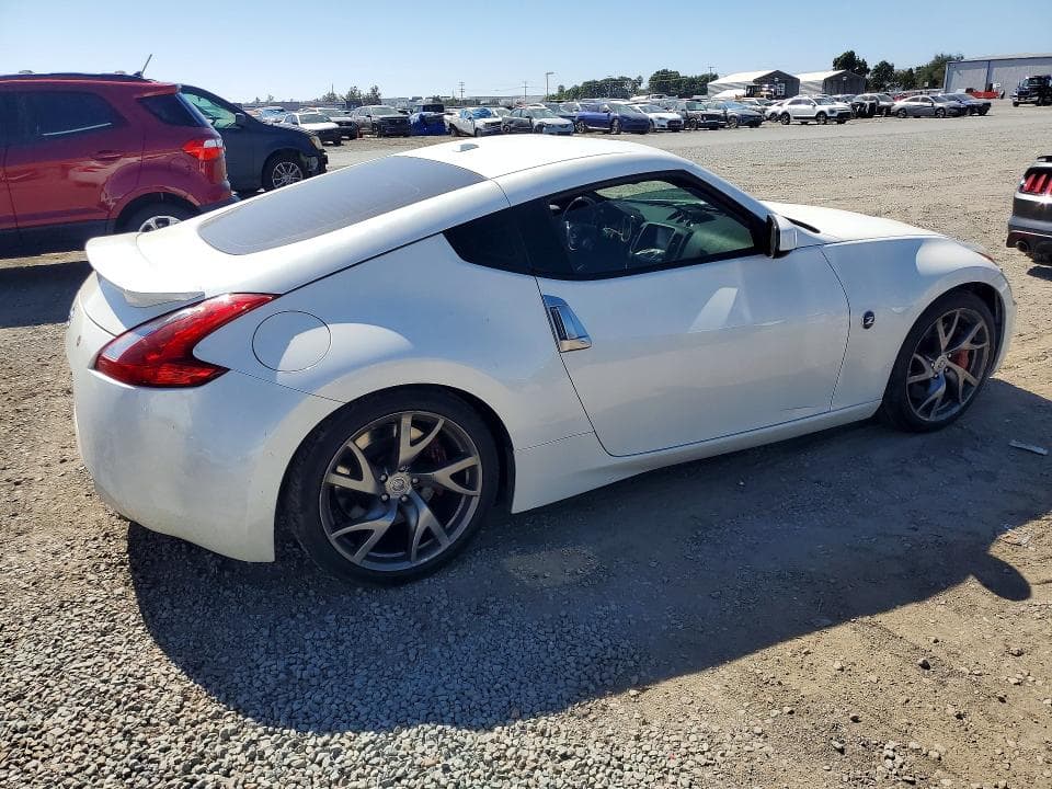 2017 NISSAN 370Z BASE 3