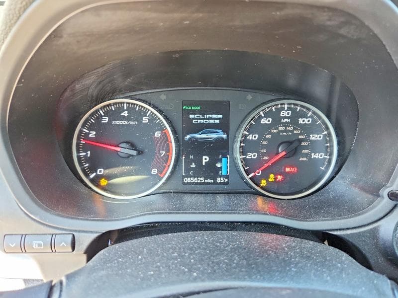 2022 MITSUBISHI ECLIPSE CROSS ES 9