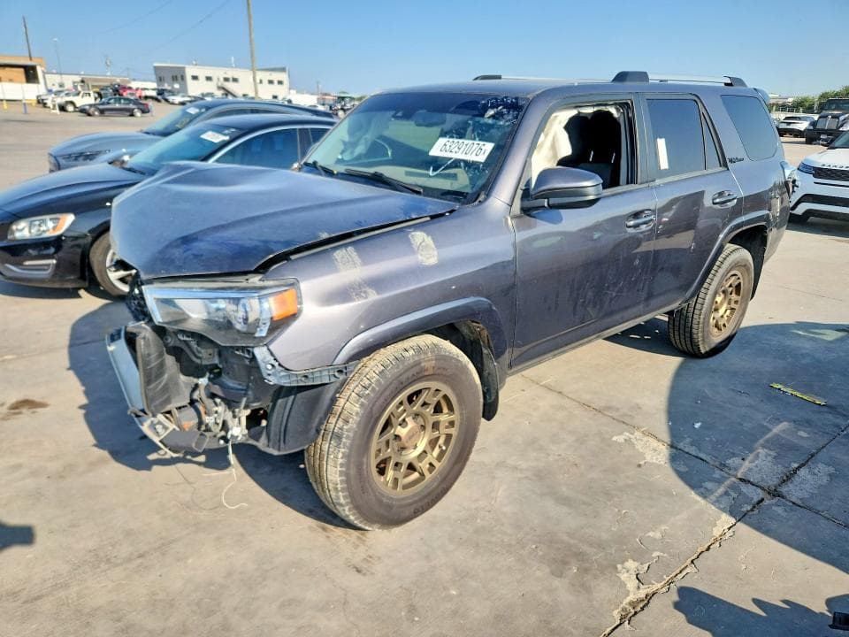 2021 TOYOTA 4RUNNER SR5 - 1