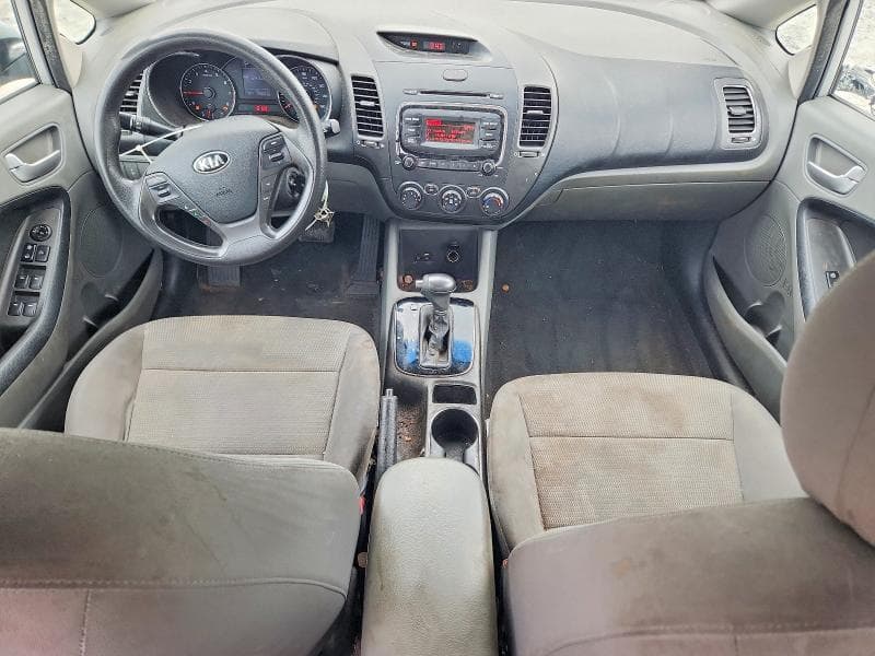 2017 KIA FORTE LX 8