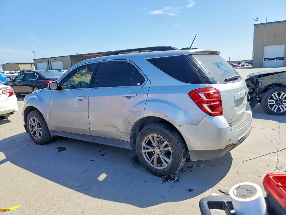 2017 CHEVROLET EQUINOX LT 2