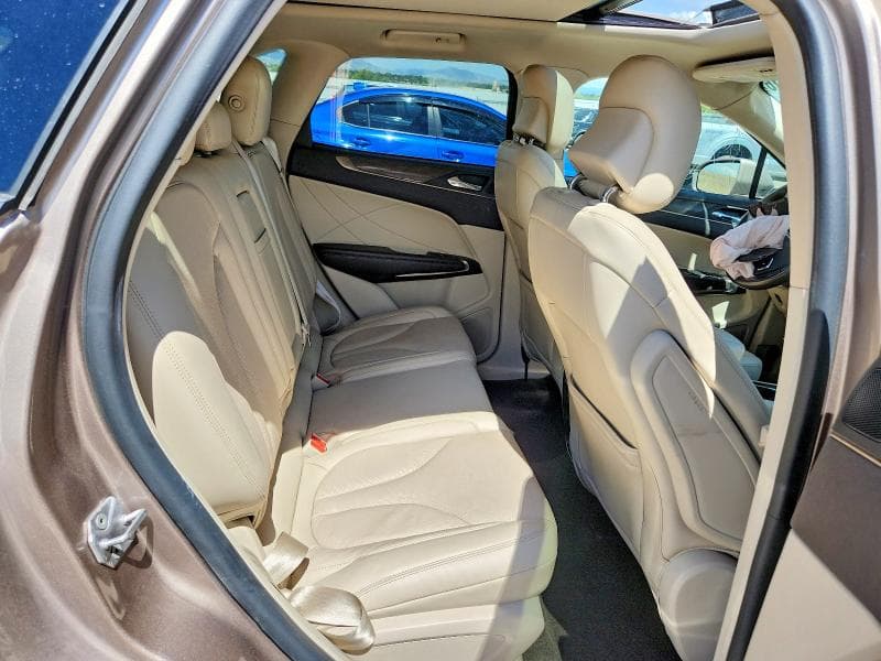 2019 LINCOLN MKC RESERVE 11
