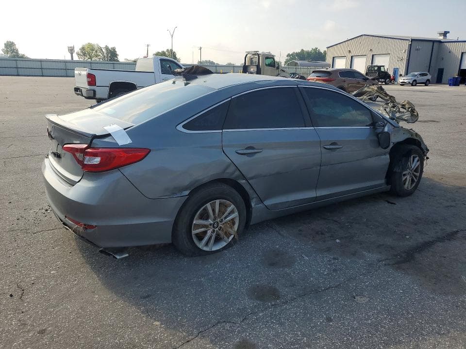 2017 HYUNDAI SONATA SE 3
