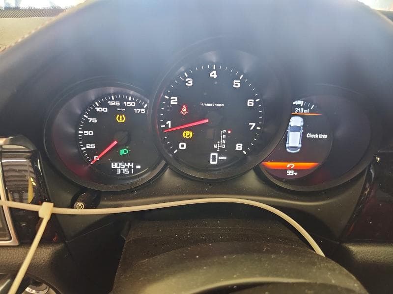 2018 PORSCHE MACAN 9