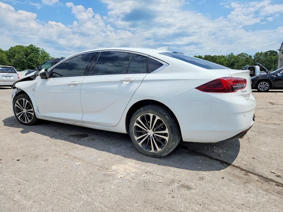 2018 BUICK REGAL ESSENCE 2