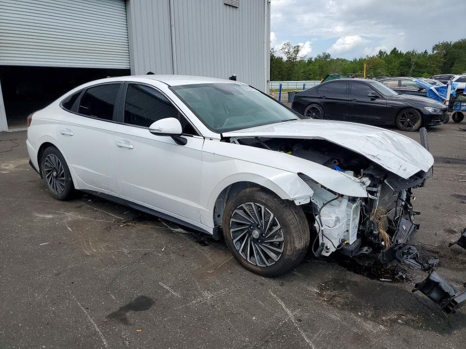 2022 HYUNDAI SONATA HYBRID SEL 4