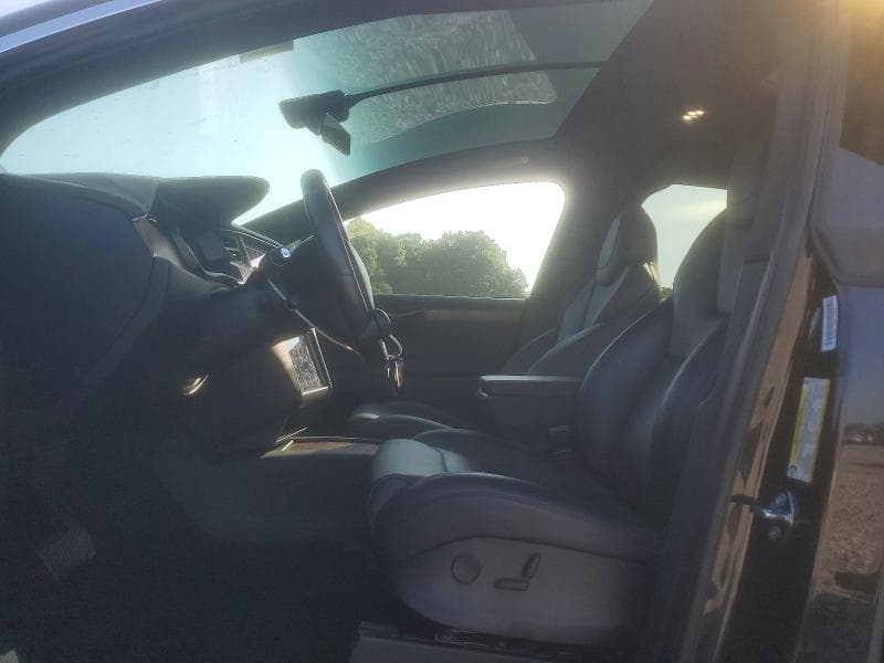 2019 TESLA MODEL X 7
