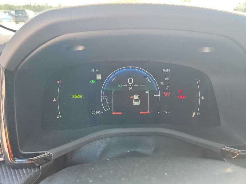2023 TOYOTA CAMRY SE 9