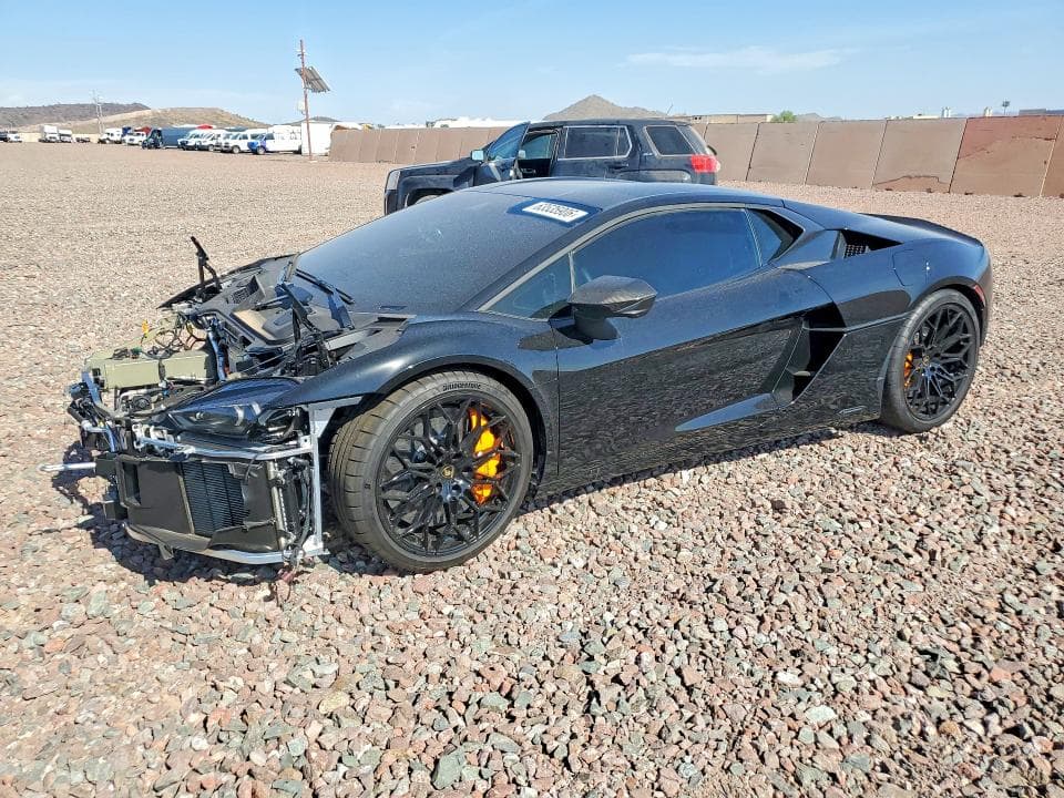 2026 LAMBORGHINI TEMERARIO