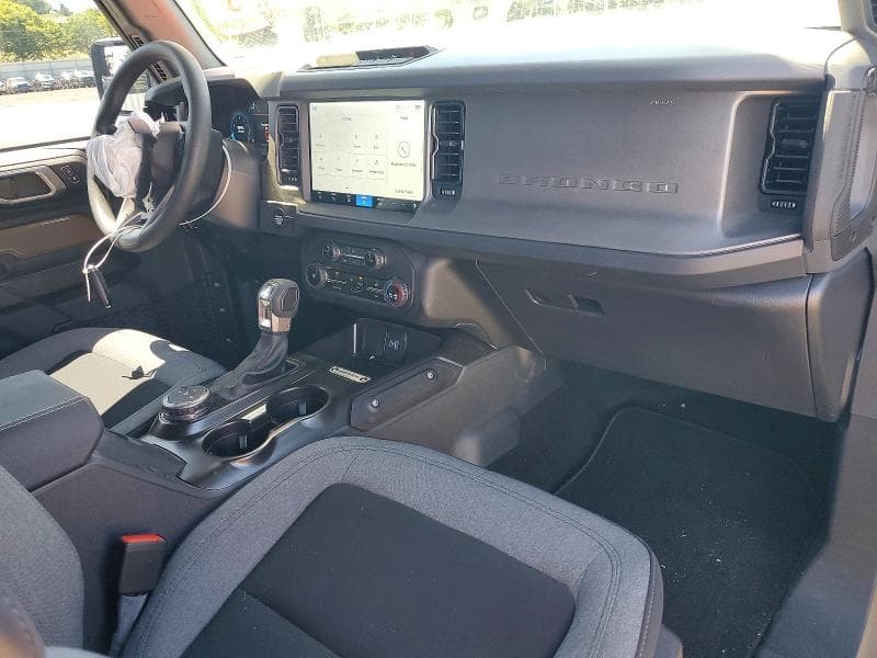 2025 FORD BRONCO 8