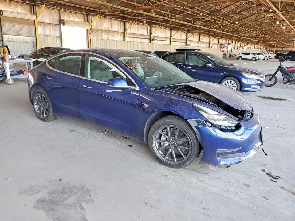 2020 TESLA MODEL 3 4