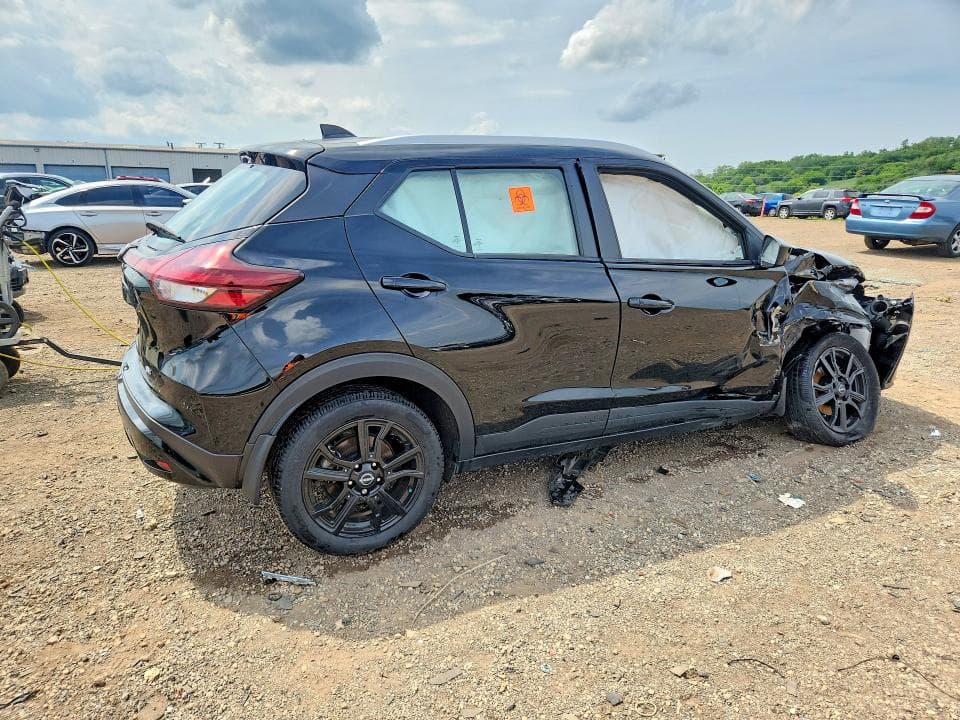 2024 NISSAN KICKS SV 3