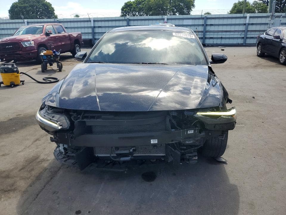 2024 HYUNDAI ELANTRA SEL 5