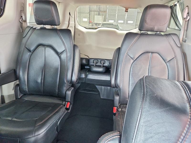2017 CHRYSLER PACIFICA TOURING L 10