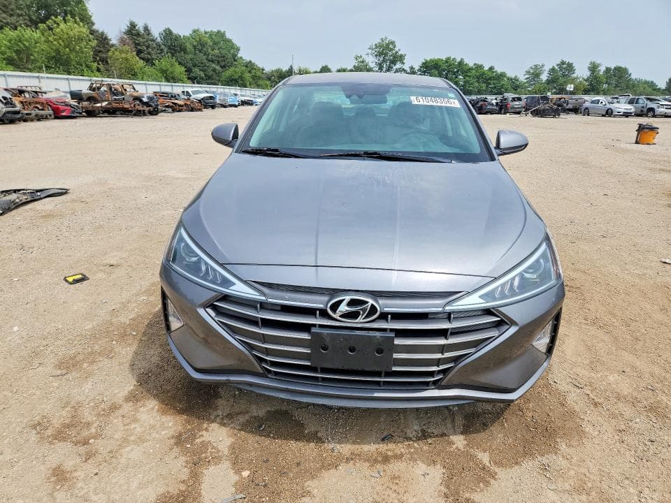 2020 HYUNDAI ELANTRA SE 5
