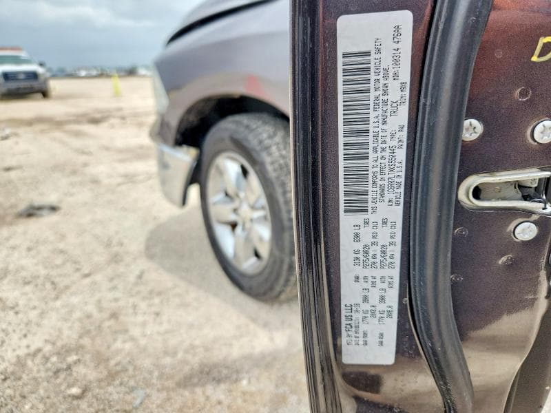 2019 RAM 1500 CLASSIC SLT 13