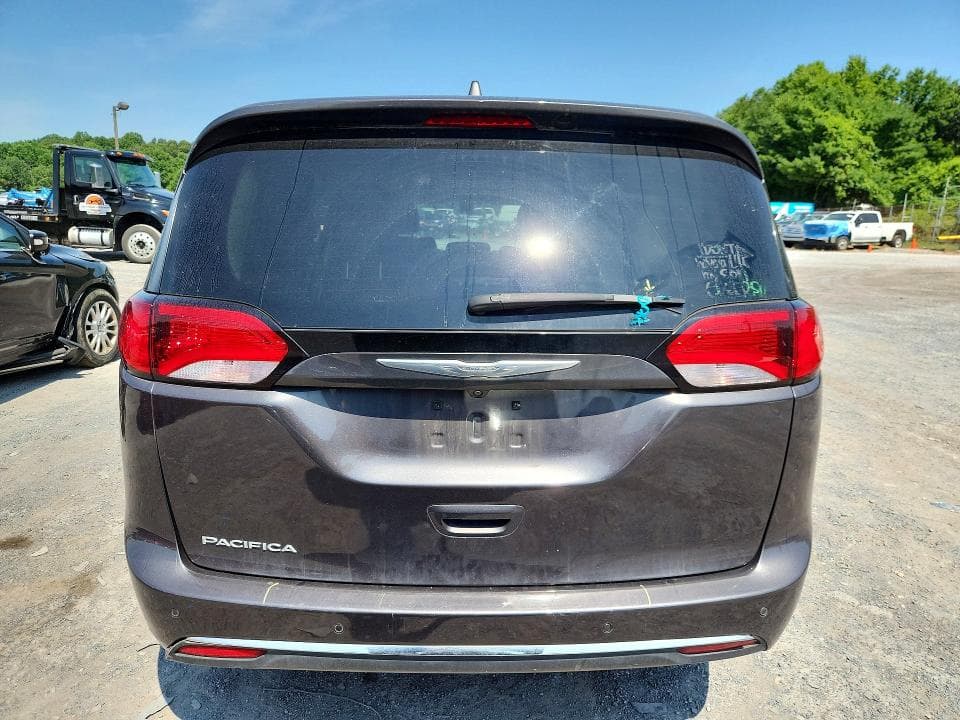 2017 CHRYSLER PACIFICA TOURING L 6