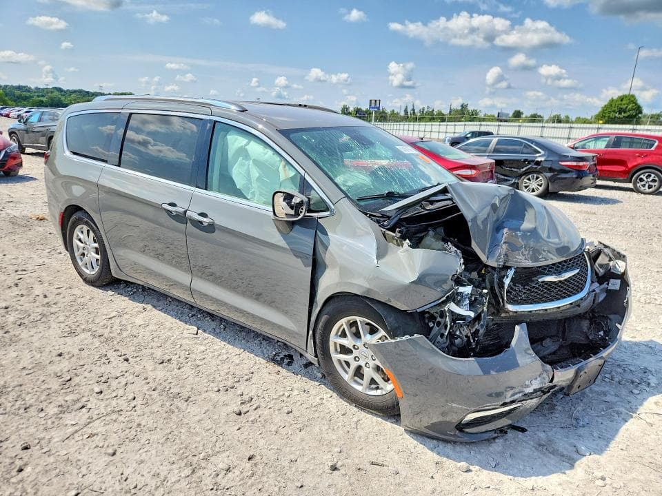 2021 CHRYSLER PACIFICA TOURING L 4