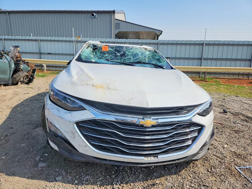 2023 CHEVROLET MALIBU LT 5