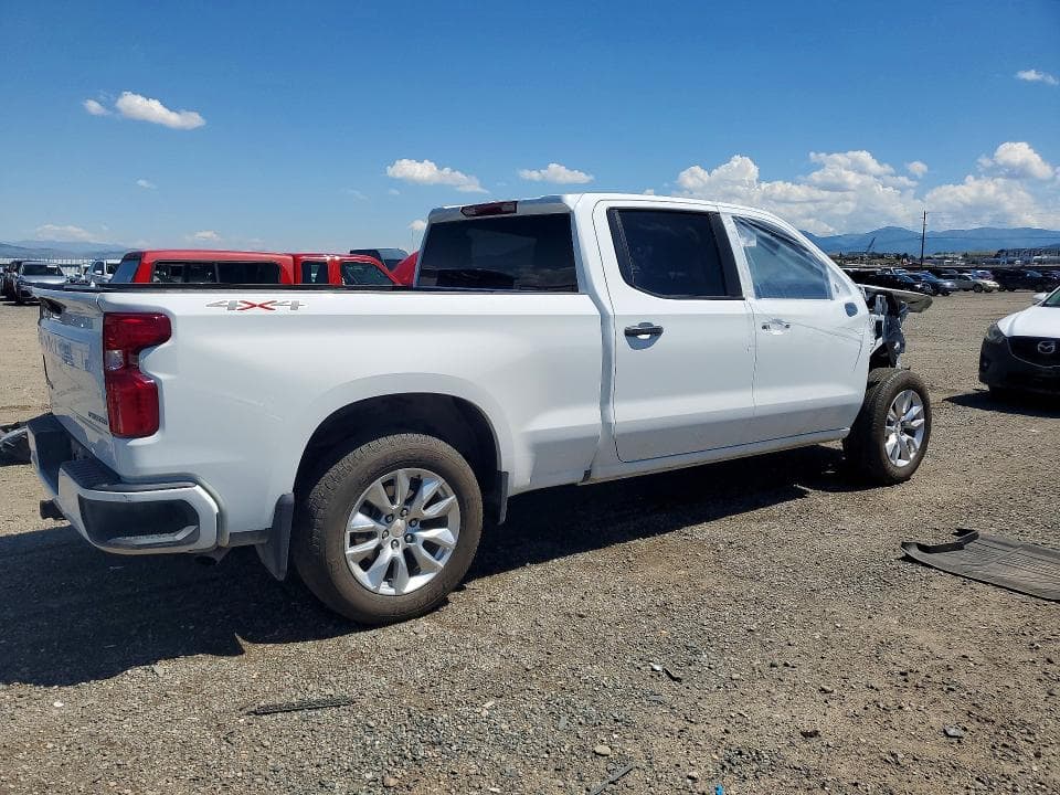 2024 CHEVROLET SILVERADO K1500 CUSTOM 3
