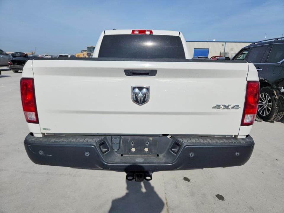 2022 RAM 1500 CLASSIC TRADESMAN 6
