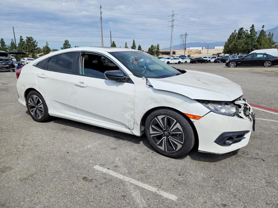 2017 HONDA CIVIC EX 4