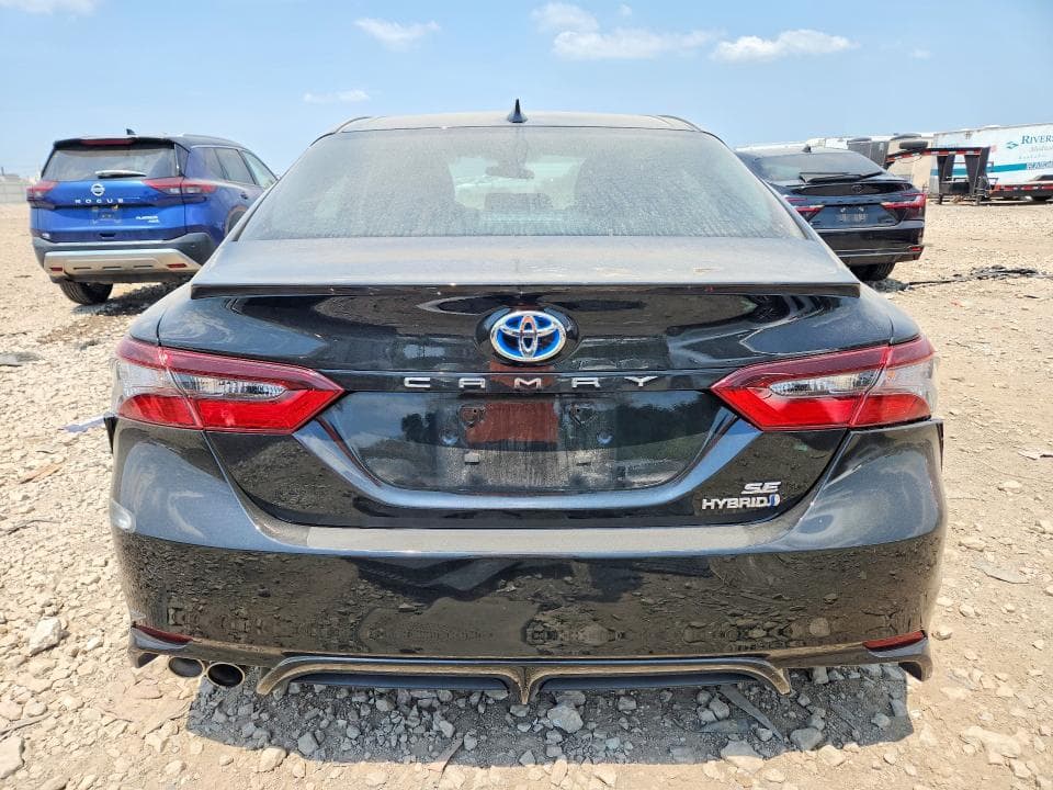 2023 TOYOTA CAMRY HYBRID SE 6