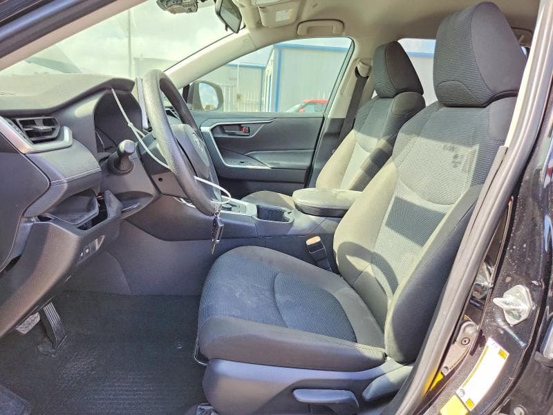 2025 TOYOTA RAV4 LE 7