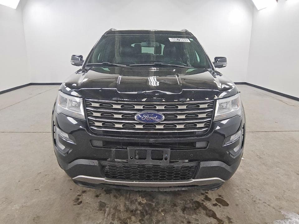 2017 FORD EXPLORER XLT 5