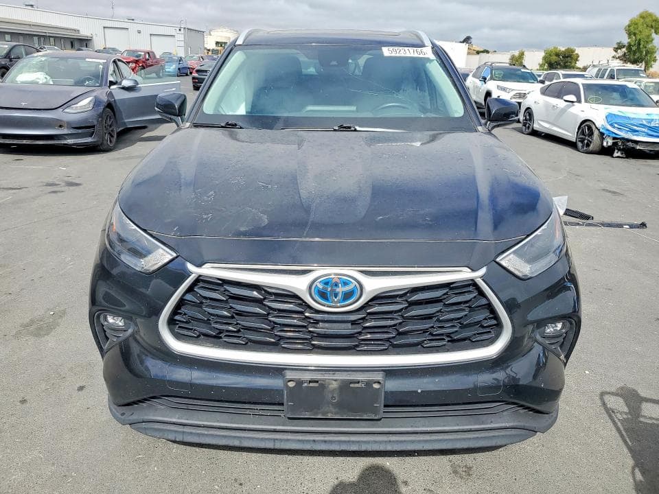 2022 TOYOTA HIGHLANDER HYBRID XLE 5