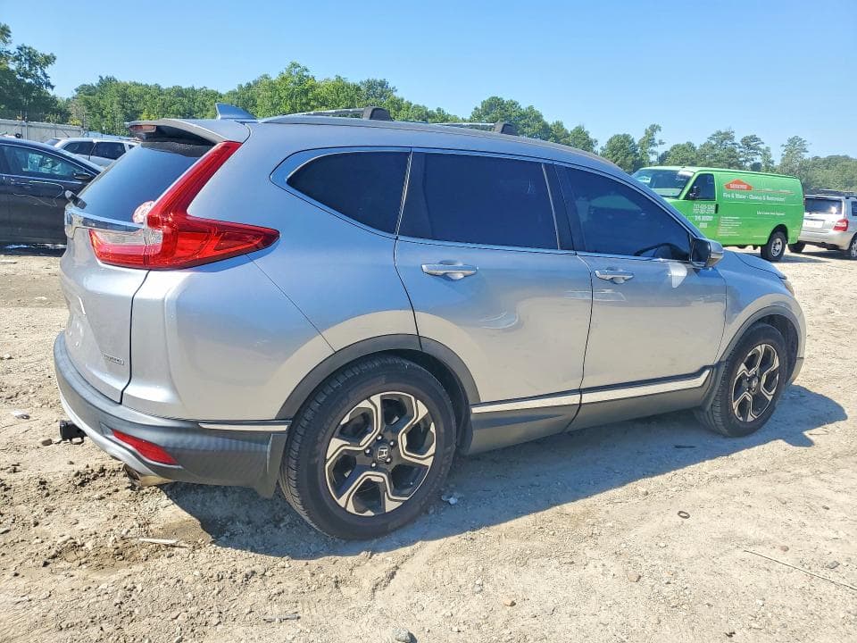 2017 HONDA CR-V TOURING 3