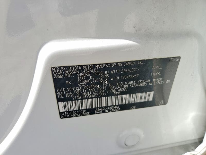 2017 TOYOTA RAV4 XLE 14
