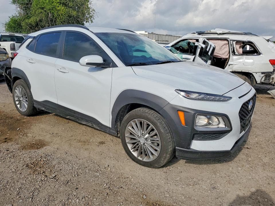 2020 HYUNDAI KONA SEL 4
