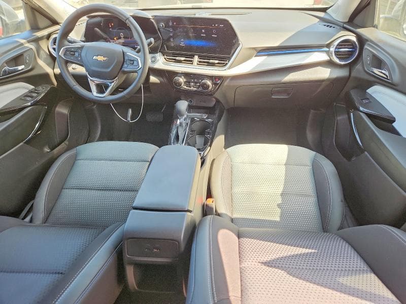 2026 CHEVROLET TRAX 1LT 8